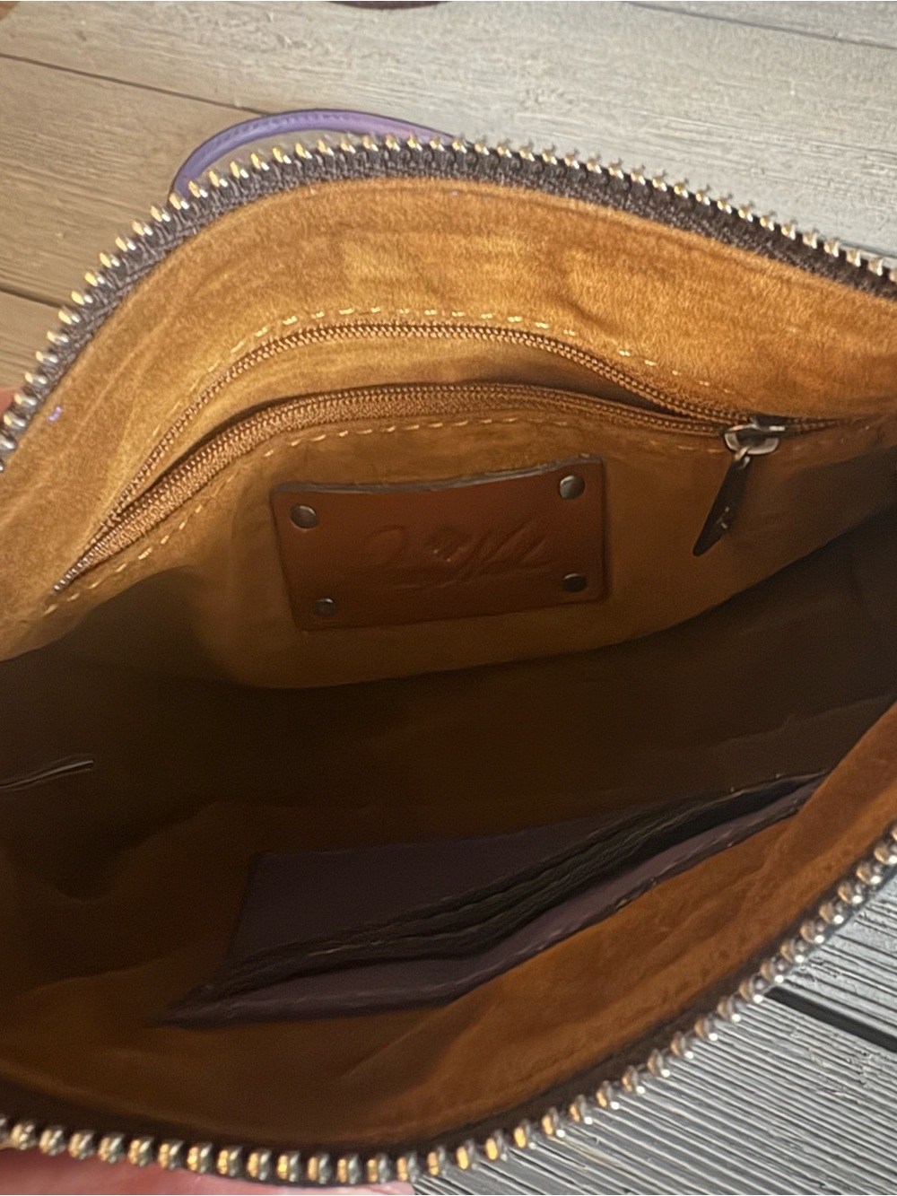 NWOT Patricia Nash Leather Crossbody - Picture 4 of 15